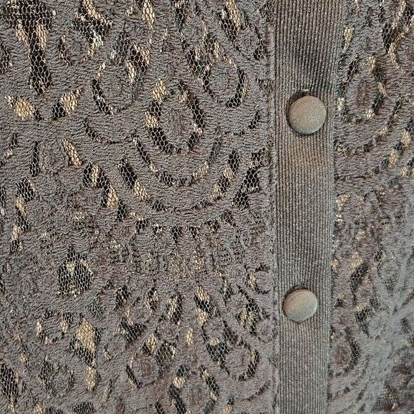 Banana Republic black lace top size S - Picture 9 of 9